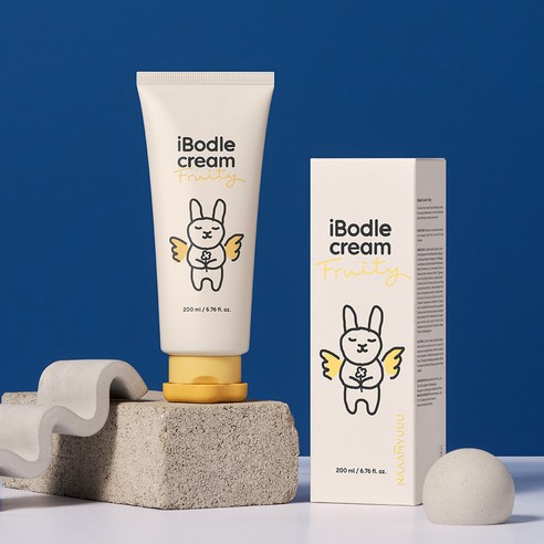 상큼한 과일향으로 피부를 감싸는 아이보들 크림 프루티