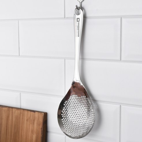 웍질, 이제 손목 걱정 없이! 바겐슈타이거 스텐 스키머로 주방을 편리하게!