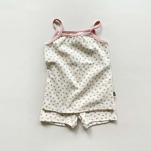 孩子們 時尚 女孩 服裝 室內服裝 女孩 女孩 室內 女孩衣服 所有季節