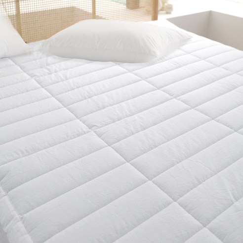 포근함이 깃든 잠자리, 베이직톤 고밀도 순면 침대패드와 함께하는 달콤한 휴식 베이직톤