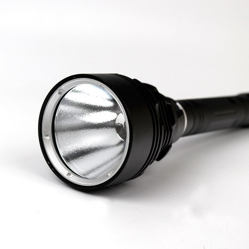 어둠 속에서도 길을 잃지 마세요. 몬스터파워드래곤 90이 여러분의 앞길을 밝혀줄 겁니다!