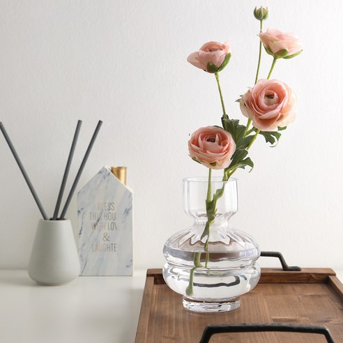 고급스러운 디자인과 다기능성을 겸비한 삼호유리 플리츠 더블 볼륨 유리화병