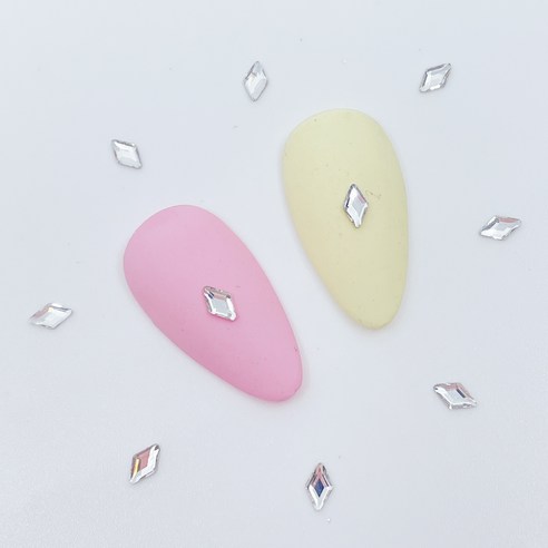 메이브라운 네일스톤 대용량 미니다이아 3 x 5 mm, 크리스탈, 50개