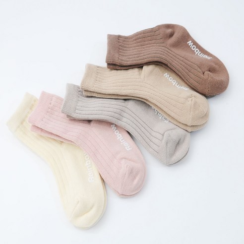 포근함과 스타일을 책임지는 지앤 아동용 밀크티 골지양말 5족 세트