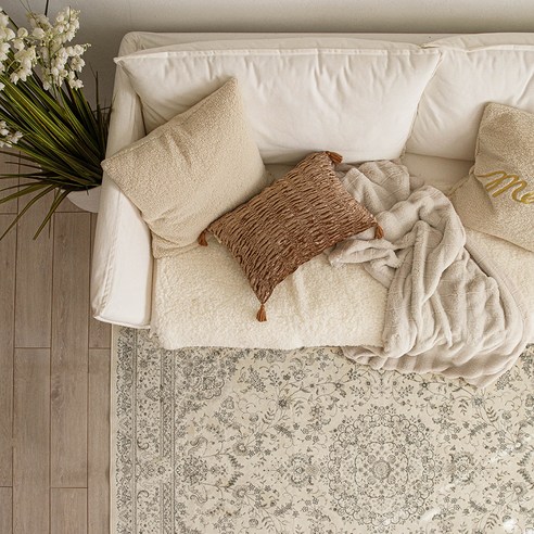 고급스러움과 편안함의 완벽한 조화: 페르시안 벨기에 샤기 러그