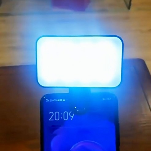 어둠 속에서도 빛나는 당신을 위한 휴대용 LED 조명