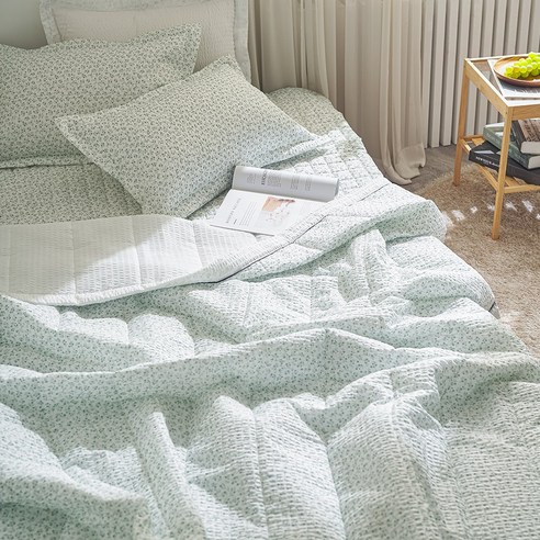 시원하고 편안한 여름밤 수면을 위한 여름이불 시어서커 쿨링 차렵이불베개세트