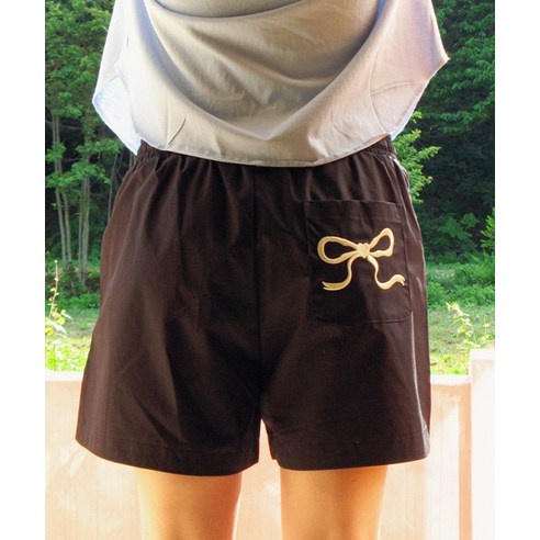 [정품] 론론 BACK POCKET RIBBON BANDING SHORTS 블랙 822031