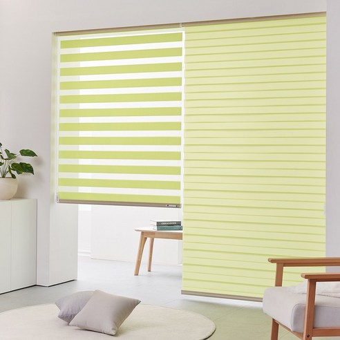 현대적인 스타일과 내구성을 갖춘 까사프렌즈 심플 블라인드 내추럴로 집에 편안함과 개인적인 스타일을 더하세요.