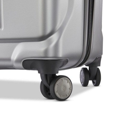 쌤소나이트의 가볍고 내구성 뛰어난 엠플리튜드 여행가방으로 여행을 더 편안하고 효율적으로 만드세요.