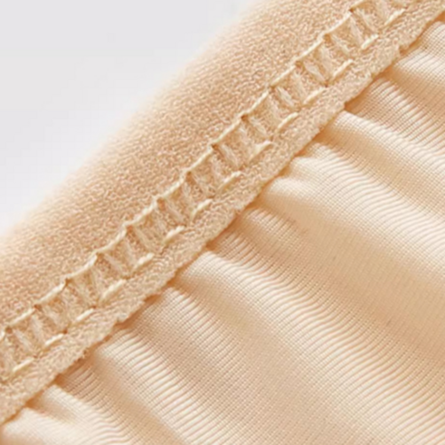 흰옷 자신감 되찾는 비법, 안심 속바지 하나면 끝!