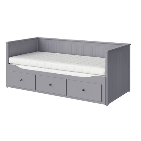 아늑하고 실용적인 이케아 헴네스 데이베드: 편안함과 스타일의 완벽한 조화