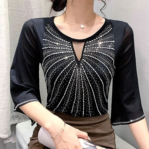 모네르 5부 크로스컷 큐빅탑 여성 라인댄스복 상의, 블랙