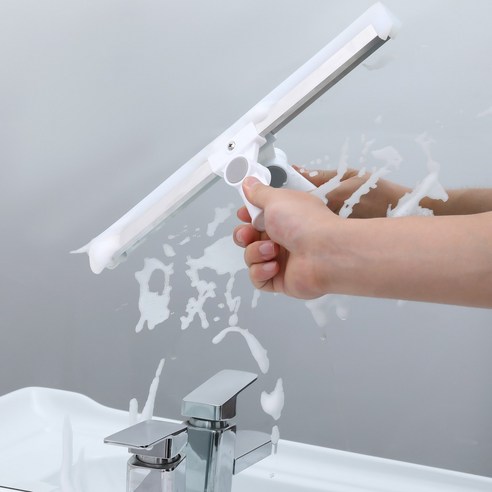 간편한 욕실 청소를 위한 혁신적인 도구