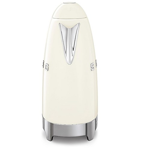 주방의 품격을 높이는 스메그 레트로 무선 주전자