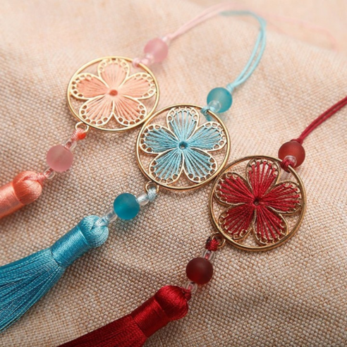 밤하늘을 수놓은 무궁화, 일상에 스며드는 전통의 향기