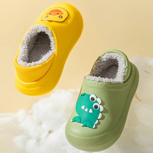 아이 발 건강을 책임지는 포근한 겨울 방한 슬리퍼