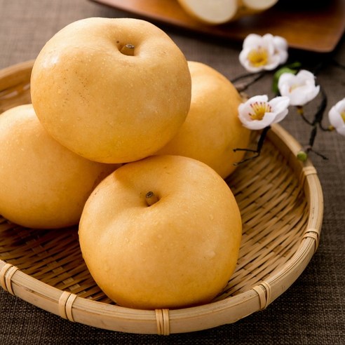 신선한 나주배를 선물받아보세요! 산지직송 5kg, 7.5kg 선물세트 및 제수용 7.5kg(7-10과) 가능합니다. 과일배 신선한 나주배를 선물받아보세요! 산지직송 5kg, 7.5kg 선물세트 및 제수용 7.5kg(7-10과) 가능합니다. 과일배