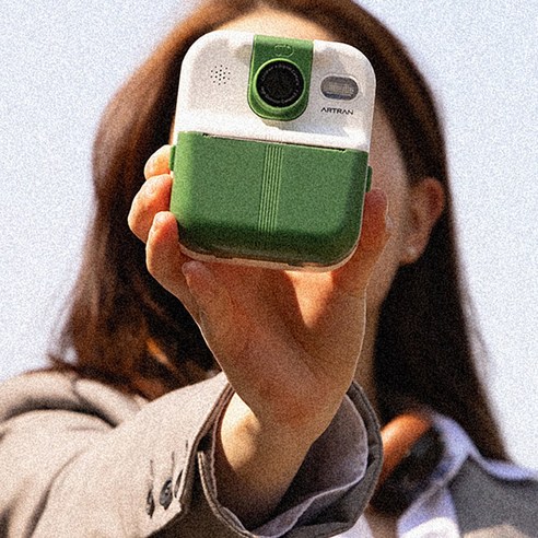 추억을 손 안에, 아트란 포켓프린트카메라로 특별한 순간을 즉석에서 기록하세요!