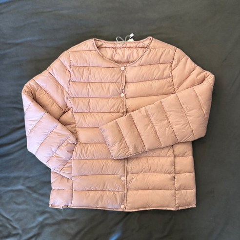 세련되고 따뜻한 이큐메이드 여성용 슬림핏 경량패딩 자켓