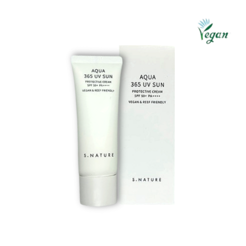촉촉한 수분감으로 피부를 감싸는 비건 선크림, 에스네이처 아쿠아 365 유브이 선크림 에스네이처선크림
