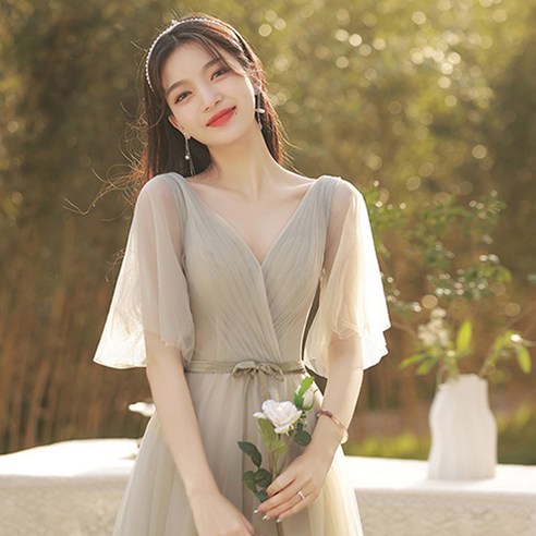 우아함과 매력의 조화: 라이톰 데스그라우 들러리 이브닝 드레스