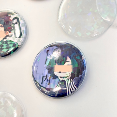 반짝이는 추억을 담아, 캔뱃지의 가치를 더하다