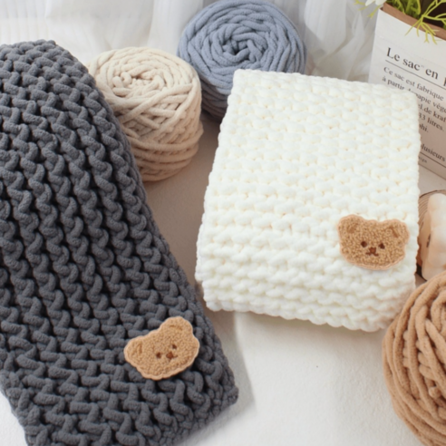 손수 만든 목도리로 겨울의 추위를 이겨내세요.