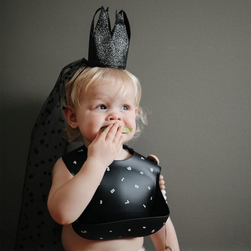 무쉬 실리콘 턱받이로 이유식 전쟁 종결!