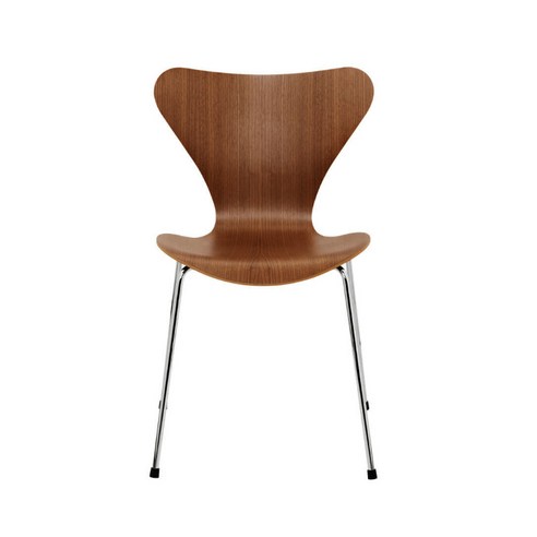 시간을 초월하는 아름다움, 프리츠 한센 세븐 체어의 매혹 프리츠한센의자