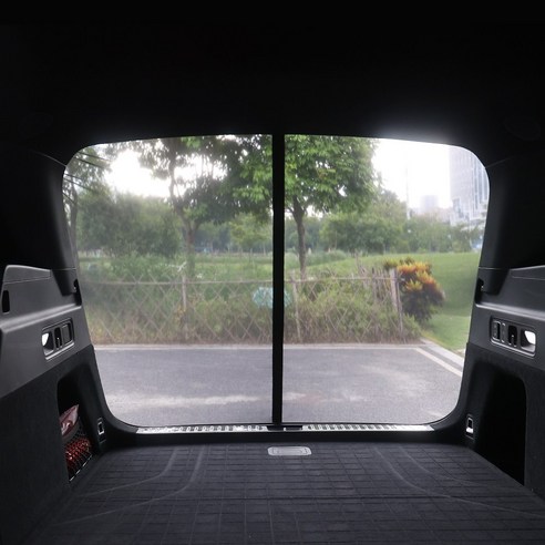 자석형 지퍼형 EVOKME 방충망 모기장으로 차량 트렁크를 곤충으로부터 편안하게 보호하세요.