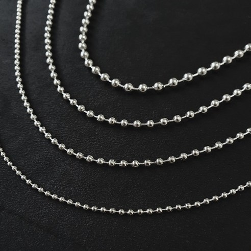 와이티지의 세련된 써지컬스틸 볼체인 목걸이 모음