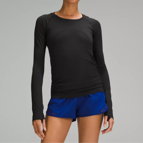 룰루레몬 스위프틀리 테크 롱슬리브 셔츠 2.0: 자유로운 움직임을 위한 완벽한 동반자 룰루레몬스위프틀리