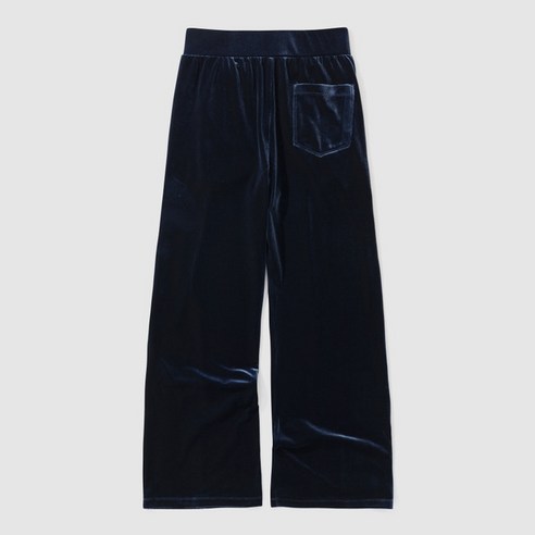 스포티하고 세련된 UMBRO 벨벳 스트레이트 팬츠 셋업으로 편안하게 우아하게