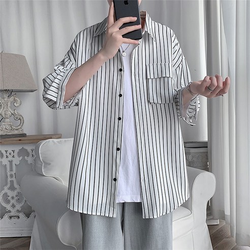 수직 스트라이프 셔츠 여름 얇은 트렌디 뚱뚱한 남자 대형 반소매 셔츠 홍콩 스타일 일본 스타일 셔츠 코트