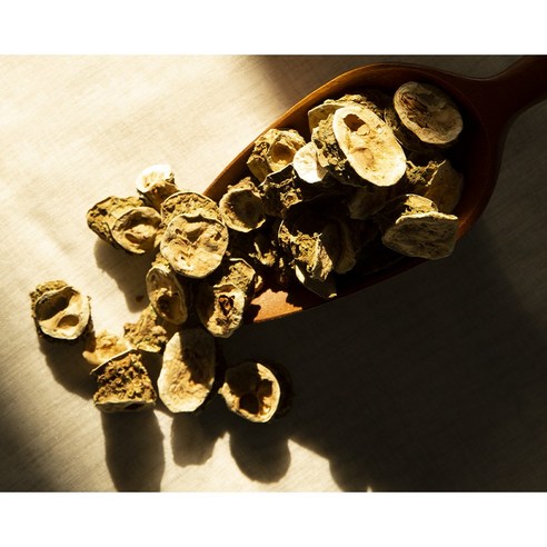 두 자매의 정성, 구수하리 국산 여주차로 건강과 풍미를 한 번에!