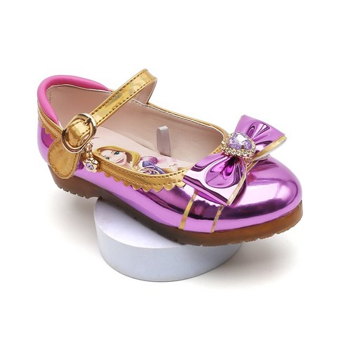 빛나는 발걸음, 꿈꾸는 듯 아름다운 빛의 향연