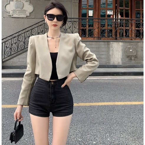 작은 정장 재킷 여성 가을 새로운 짧은 기질 슬리밍 패션 기질 정장 V-Neck 인터넷 연예인 긴 소매 탑