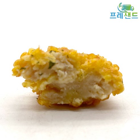맛있는 앙트레를 위한 순살 치킨과 바삭바삭한 껍질의 후레이크 치킨 가라아게