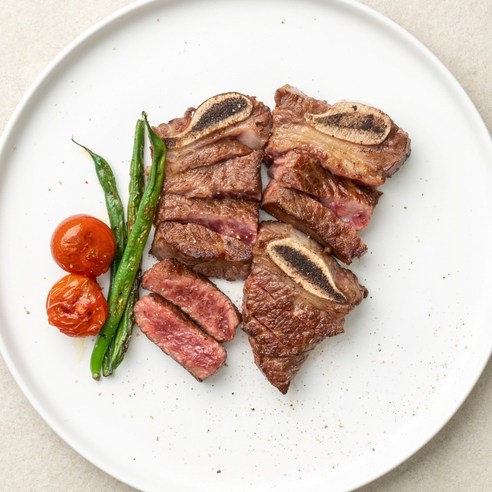 프리미엄 블랙앵거스 소고기로 만든 최고의 맛의 갈비찜