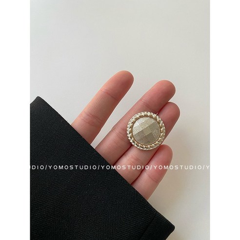 Xiaoxiang 여성용 금속 버튼 울 스웨터 트위드 코트 모피 코트 여성용 버튼, 18mm[5알], 1#[거북면은 화이트 샴페인 골드]
