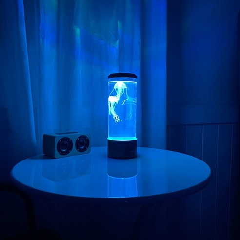 해파리 무드등으로 평온한 밤을 선물하세요