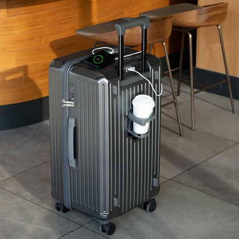짐 싸는 스트레스, 이제 안녕! 여행을 더 즐겁게 만들어 줄 마법같은 캐리어 중대형캐리어r