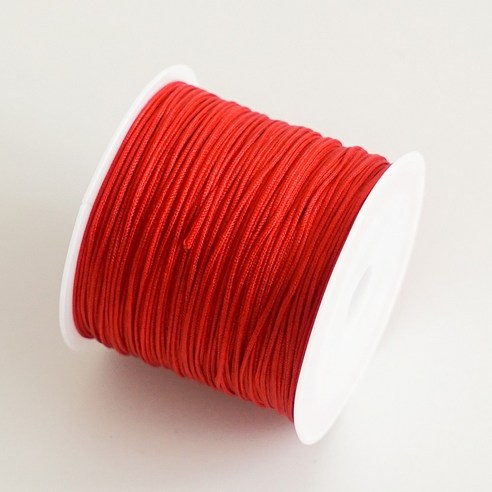 밋밋한 손목은 이제 안녕! 행운을 엮는 나만의 레드 매듭 팔찌 만들기 ✨ 매듭실