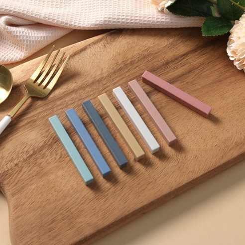 섬세한 식탁을 위한 달콤한 선택, 꼬앙뜨로 아벨라 실리콘 파스텔 수저받침