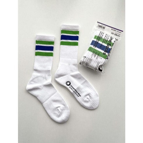 일본 감성을 담은 스타일리시한 편안함, 기무라 타쿠야 양말 화이트