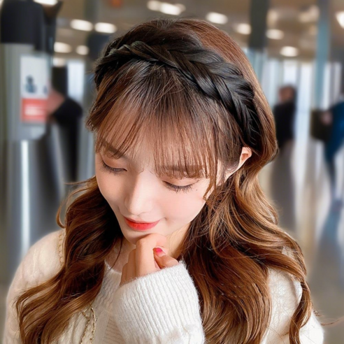 자연갈색의 아름다움을 담은 팝킨 여성 머리띠 가발