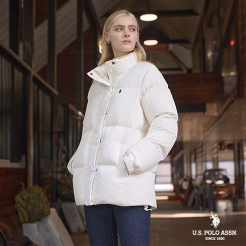 고급스럽고 멋스러운 디자인과 따뜻한 보온성을 갖춘 U.S. POLO ASSN. 여성 클래식 푸퍼 다운자켓