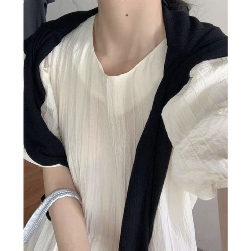 우아함, 편안함, 다용성을 겸비한 라인 여름 반팔 원피스