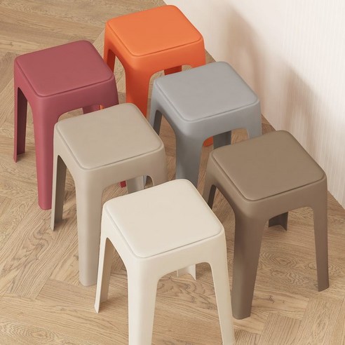 당신의 공간에 감성을 더하는 유미코 스툴 의자